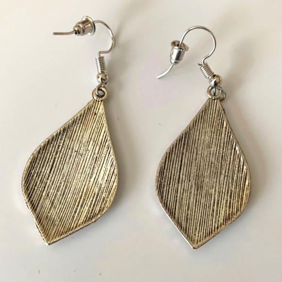 Silver Geometric Earrings - Picture 3 of 7